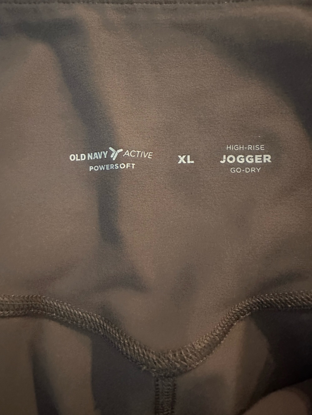 Old Navy Active High-Rise Jogger in Black
